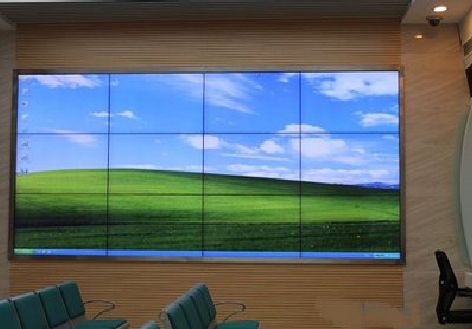 商水液晶拼接屏的另类用法。